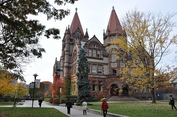 Các trường Đại Học hàng đầu tại Canada