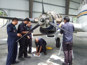 Ngành Kỹ Sư Bảo Trì Máy Bay tại Úc - Cơ Hội Việc Làm Cao với Mức Lương Khủng