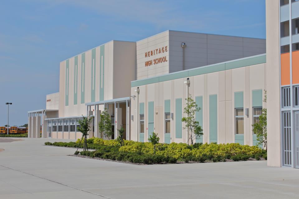 Florida - Trường Trung Học Công Lập Heritage High Schools - USA
