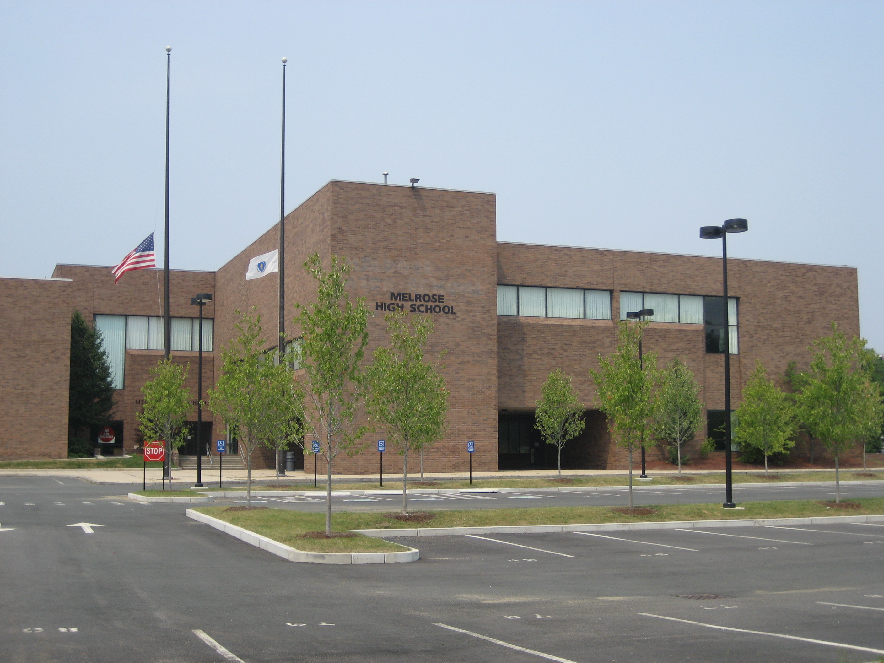 Trường Trung Học Công Lập Melrose High School - Massachusetts, USA
