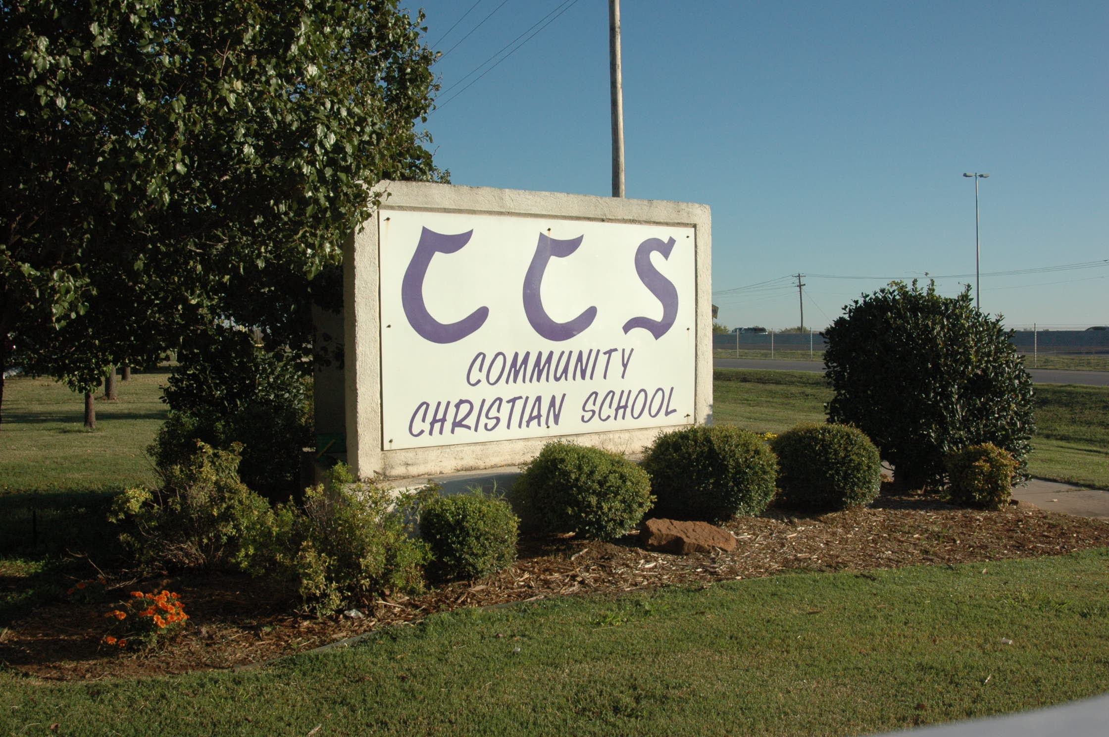 Trường Trung Học Ngoại Trú Community Christian School - Oklahoma