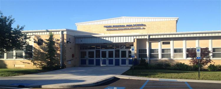 Trường Trung Học Ngoại Trú Shore Regional High School - New Jersey