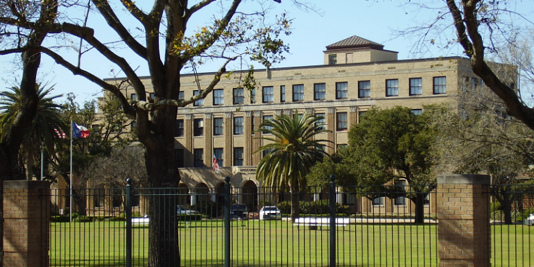 Texas - Trường Trung Học Nội Trú The Episcopal School Of Texas - USA